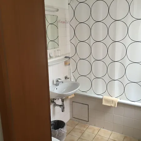 Mona Lisa Гостевой дом Мюнхен