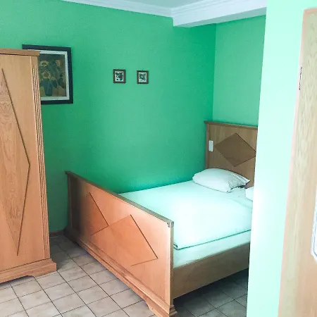 Mona Lisa Guest house